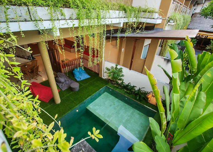 Kuta Suci Guesthouse Hotel 2*